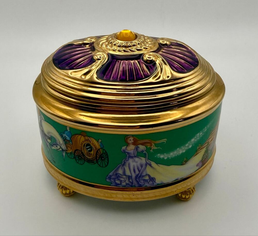 House of Fabergé Franklin Mint Cinderella Music Box